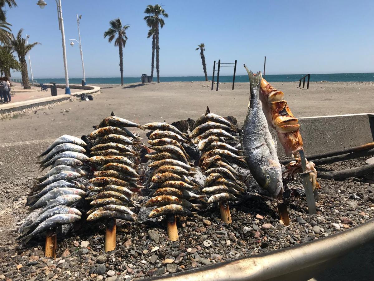 Malaga Beach House, 2 City Bikes, 2 Children'S Bikes, Wifi, Big Terrace, Bbq, Family, Childfriendly Екстериор снимка